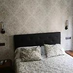 Juan Bravo Гостьовий будинок 3*