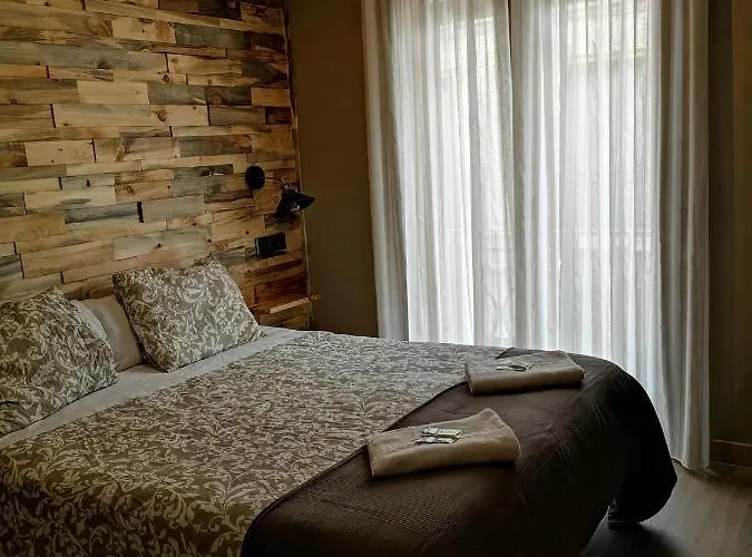 Guest house Juan Bravo Segovia